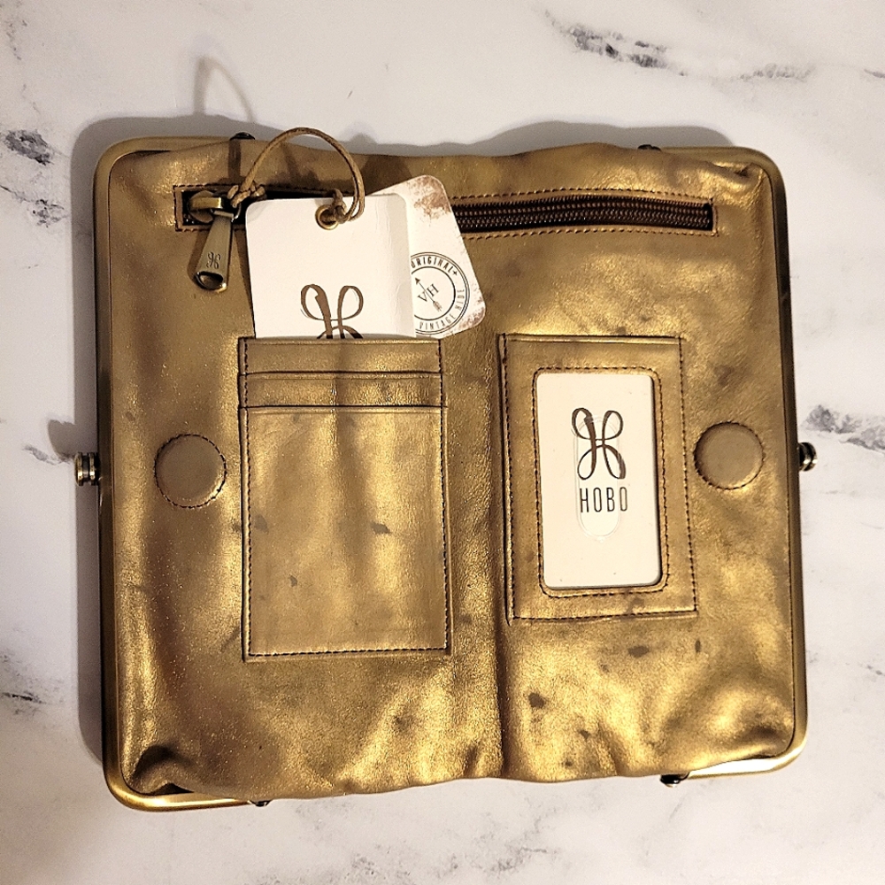 NWT HOBO LE 'Stardust' Metallic Leather with Wanderlust Lining Wallet/Clutch - Picture 6 of 11